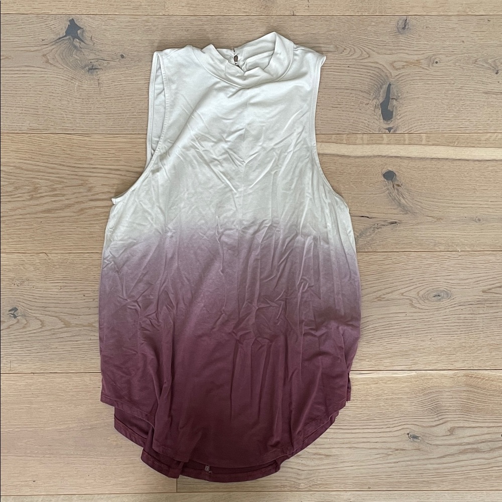 American Eagle Sleeveless Ombre Top - Cream and Purple